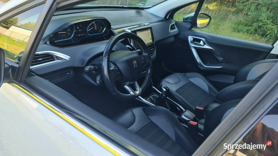 Peugeot 2008 16 VTI ALLURE Full Serwis ASO do SUV