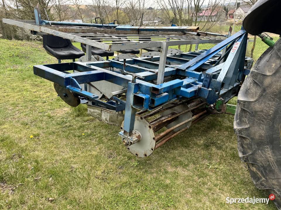 Sadzarka karuzelowa do warzyw tytoniu Perdu 4 małopolskie sprzedam