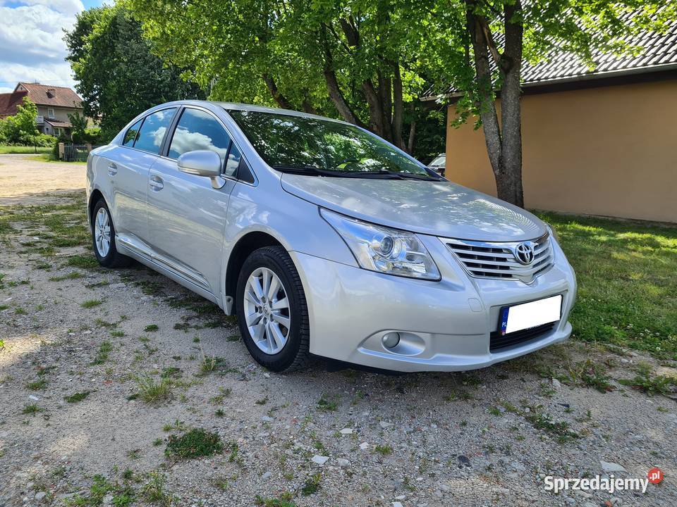 Toyota Avensis sedan Salon Polska 2 właścicieli Olsztyn