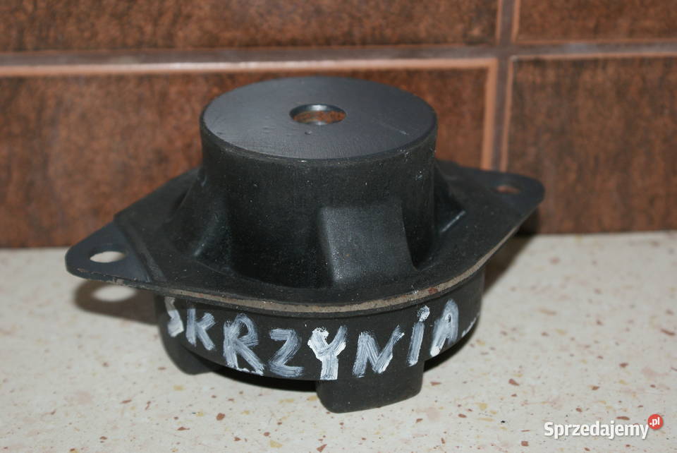 PODUSZKA SKRZYNI BIEGÓW AUDI 100 osobowe Białobrzegi