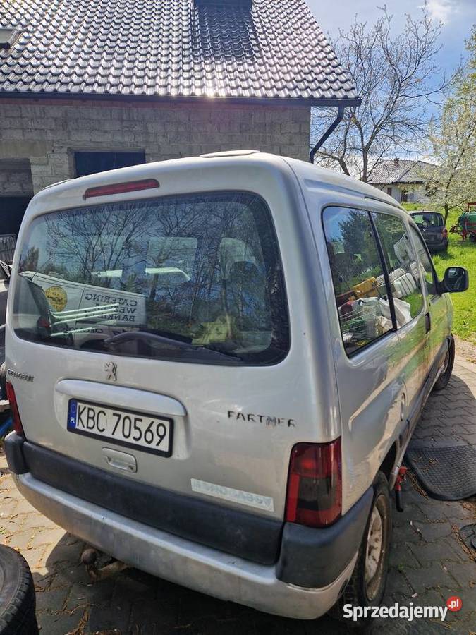 Peugeot partner 14 benzyna na części Kraków sprzedam