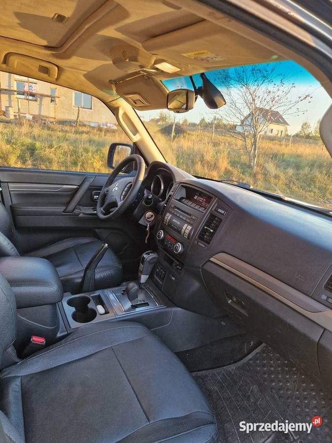 Mitsubishi Pajero IV 32 DID klimatyzacja