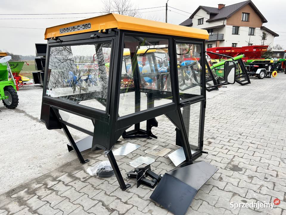 Kabina ciągnikowa kabina Ursus C330 C360 MF235 Sochaczew sprzedam
