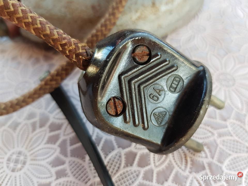 PrzedwojennaZabytkowa działająca lampa stojąca Barlinek