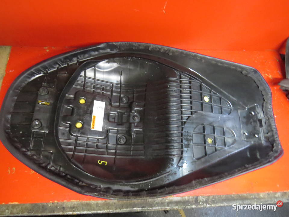 SUZUKI BURGMAN K7 200 125 150 kanapa siedzenie Warszawa sprzedam