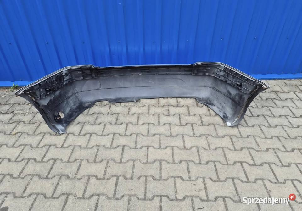 ZDERZAK TYŁ TYLNY VW PASSAT B5 PRZEDLIFT SEDAN Działoszyce