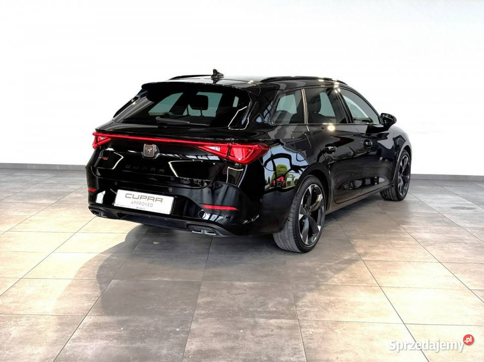 Cupra Leon Sportstourer 15TSI 150 M6 2023 r czujnik parkowania