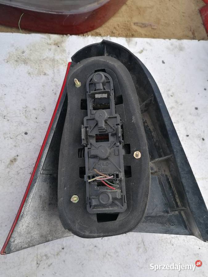 Lampy Tył Komplet Mercedes W168 Pogorzelec sprzedam