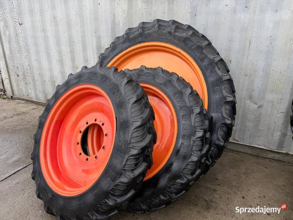 Koła wąskie do ciągnika Claas 3 komplety Rolnictwo dolnośląskie Nowa Ruda