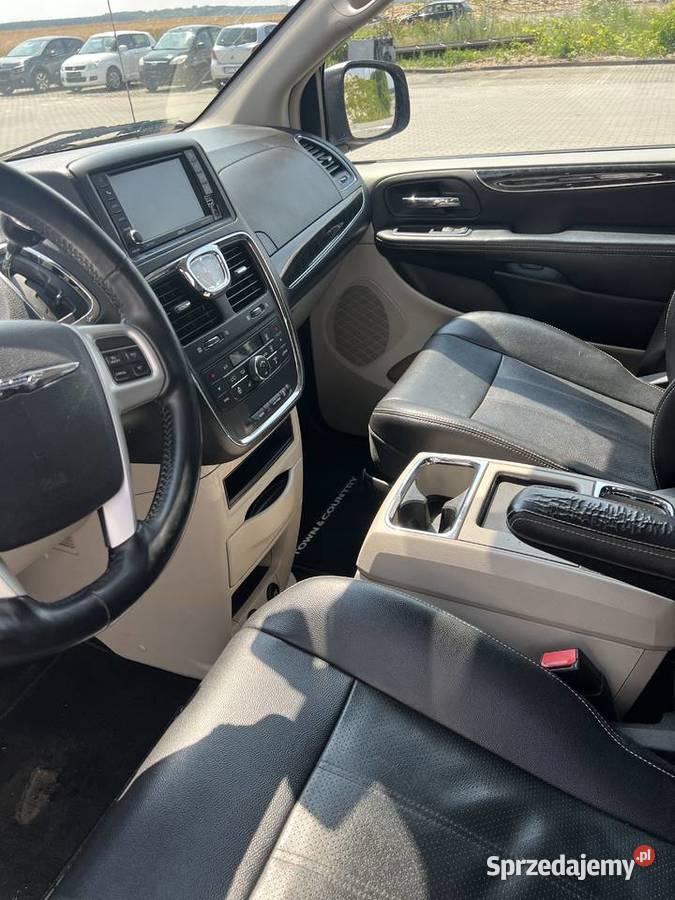 Chrysler Town Country 36 Limited Warszawa