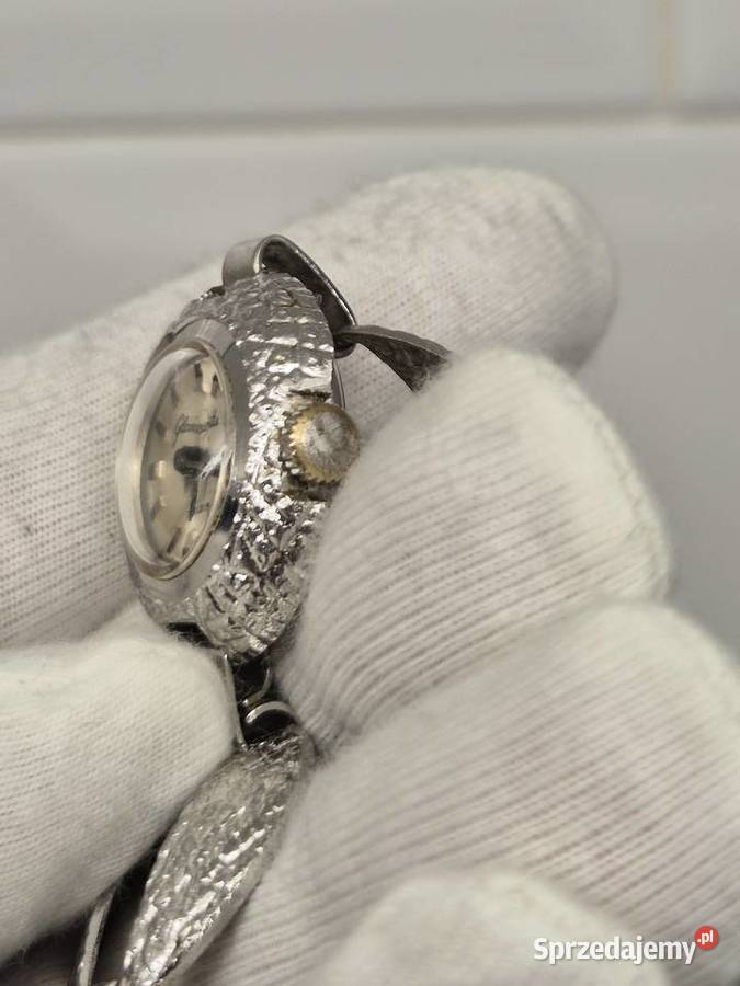 Glashtte koktajlowy damski zegarek biżuteryjny