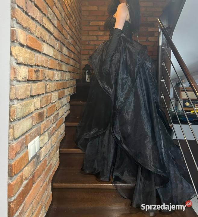 Suknia balowa tiulowa księżniczka