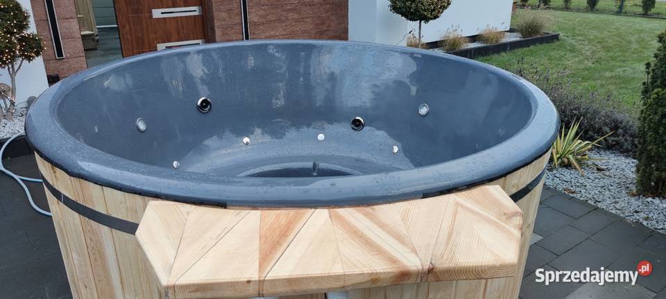Balia ogrodowa hottube jacuzzi gorąca bania pomorskie Starogard Gdański