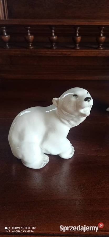 Figurka Niedźwiedź Syg Łomonosow Porcelana i szkło Gdańsk