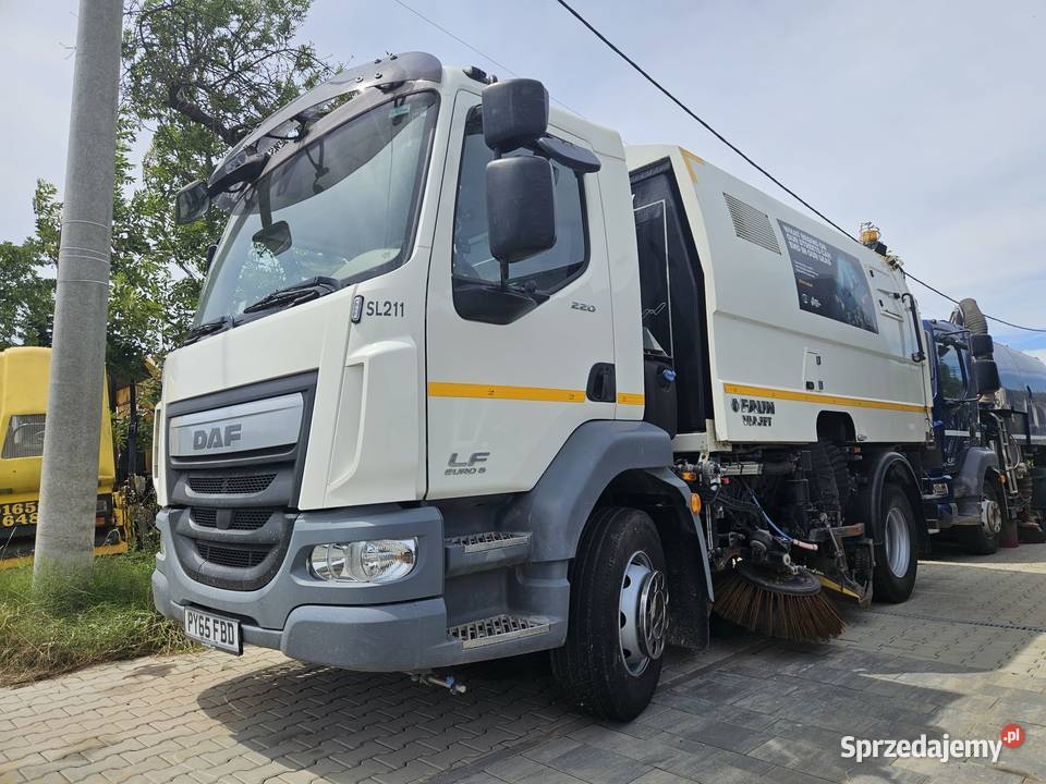 DAF LF220 Zamiatarka dwustronna FAUN WAJET 2015 Ropczyce sprzedam