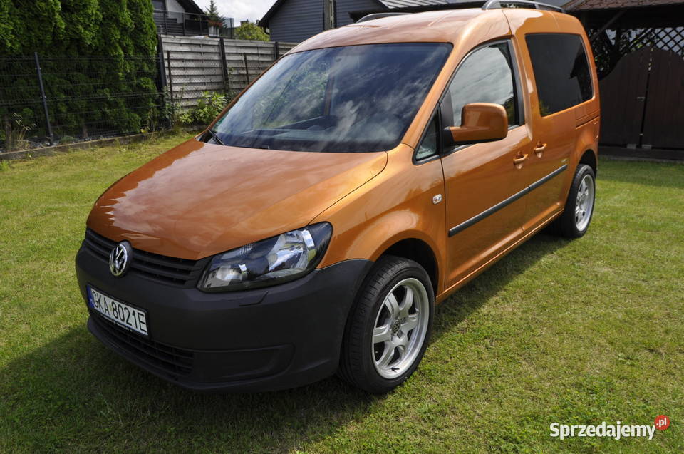 VW Caddy life automat tdi Klima hak Sierakowice