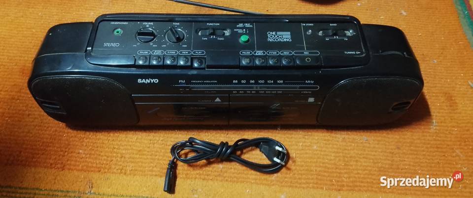 Radiomagnetofon Sanyo jamnik Augustów sprzedam