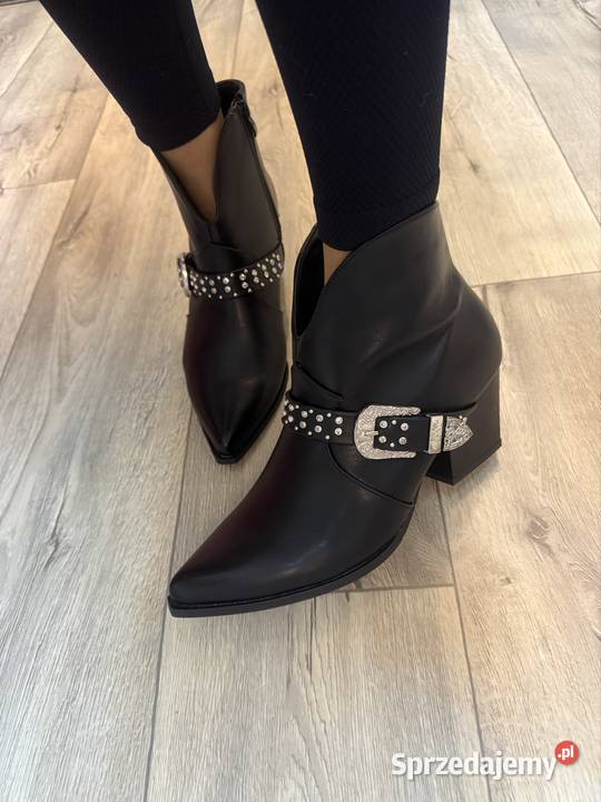 41 Czarne bogato zdobione botki kowbojki Kraków