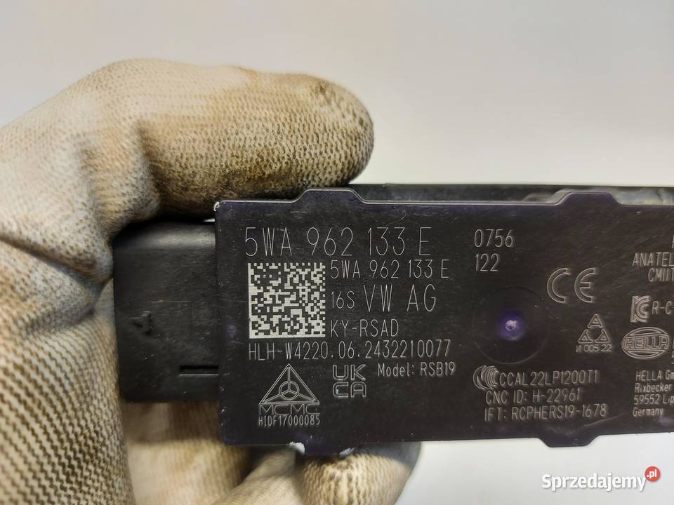 Ford Explorer VII R2KB WZMACNIACZ ANTENOWY Panele sterowania, przełączniki