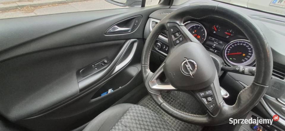 Opel Astra 14 2018 benzyna alufelgi z oponami