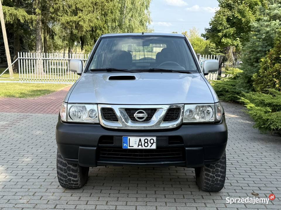 Nissan Terrano 30D 154 4x4 Manual 2003r Stan Terrano