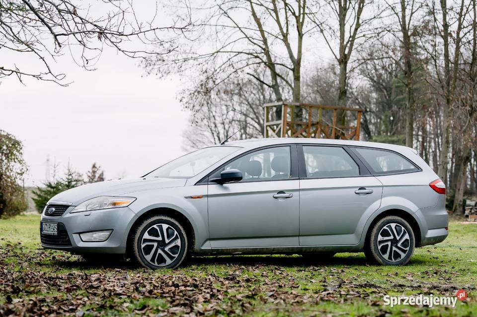 Ford Mondeo kombi MK4 2010 29 DIESEL 140 Mondeo Strzyżewice