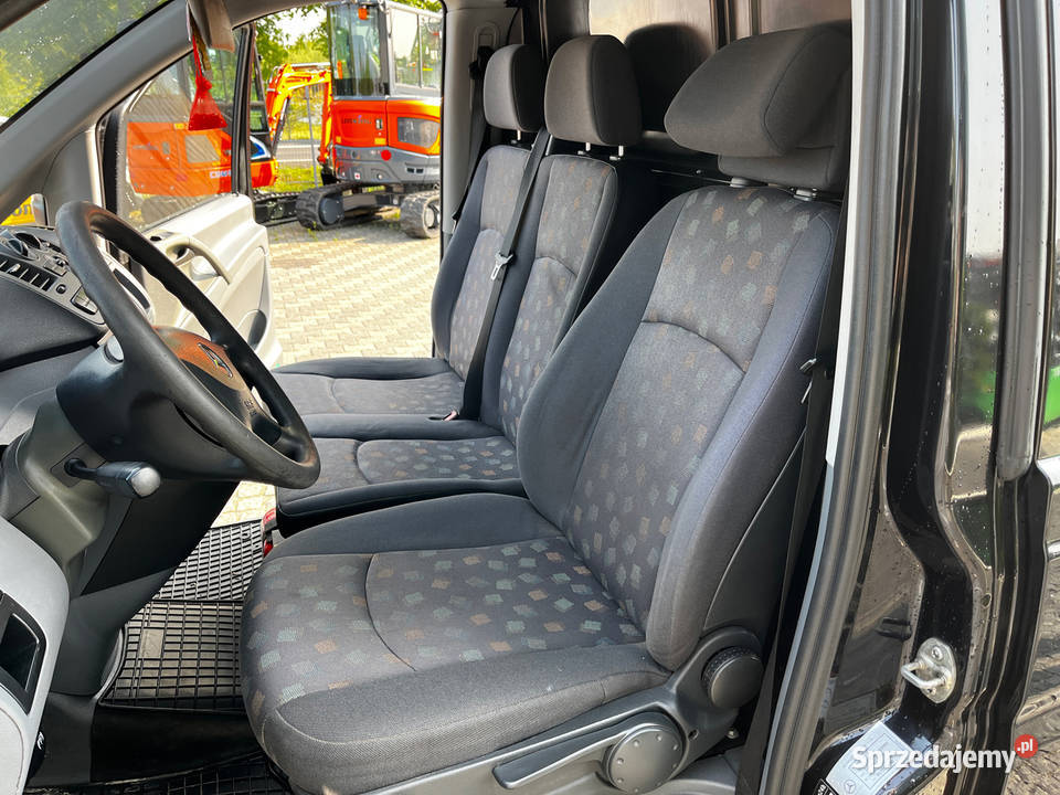 Mercedes Vito 111 CDI furgon blaszak Rok produkcji 2009 małopolskie Kęty