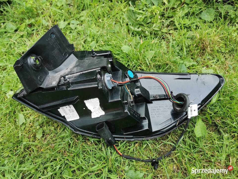 FORD KUGA MK3 LAMPA LEWY TYŁ TYLNA 2022 CX482BSL Oświetlenie sprzedam