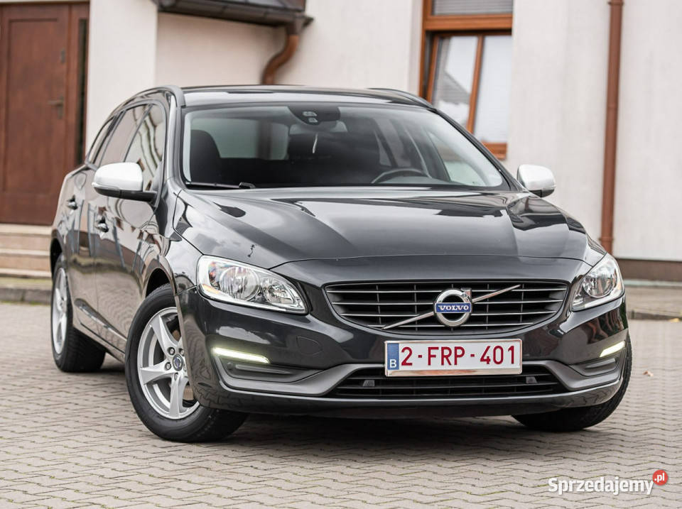 Volvo V60 Lift 16d 115 Navi Ledy 189 Super Stan immobilizer mazowieckie Zwoleń