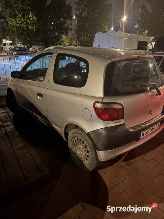 Toyota yaris benzyna krajowy Warszawa