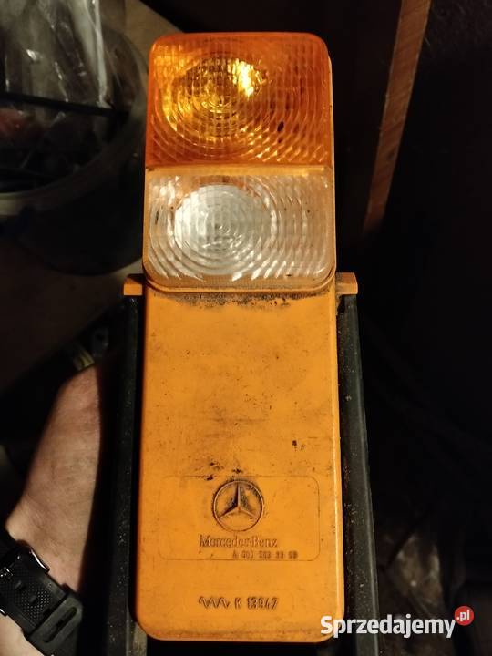 Lampa ostrzegawcza Mercedes pomorskie