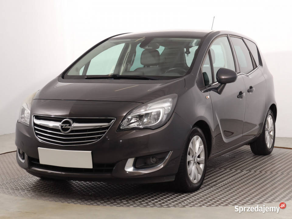 Opel Meriva 14 Turbo światła przeciwmgielne Meriva Katowice