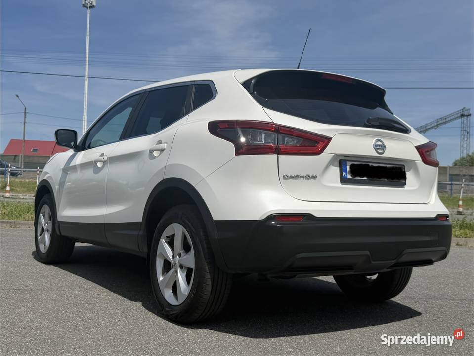Nissan Qashqai 12 benzyna 2018 Lift salon niski Rzeszów sprzedam