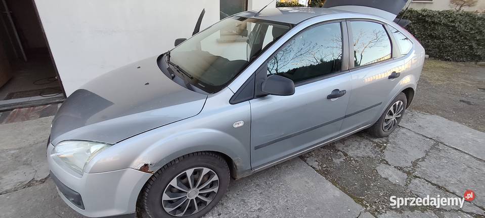 SPRZEDAM SAMOCHÓD srebrny Spalice