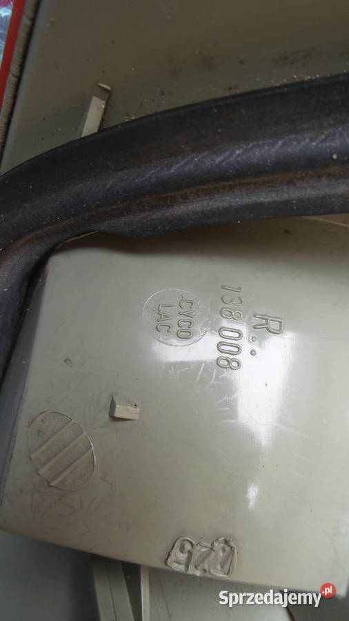 Audi 100 C4 lmapy prkierunkowskaz prtył blęda Łódź sprzedam
