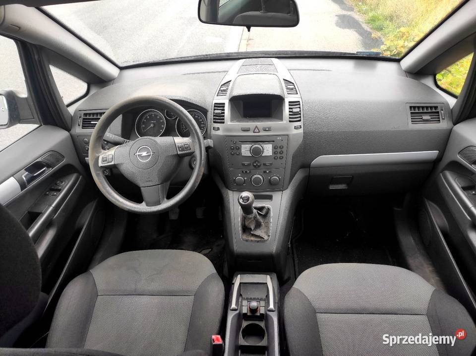 Opel Zafira B 18 140 LPG CD Samochody osobowe