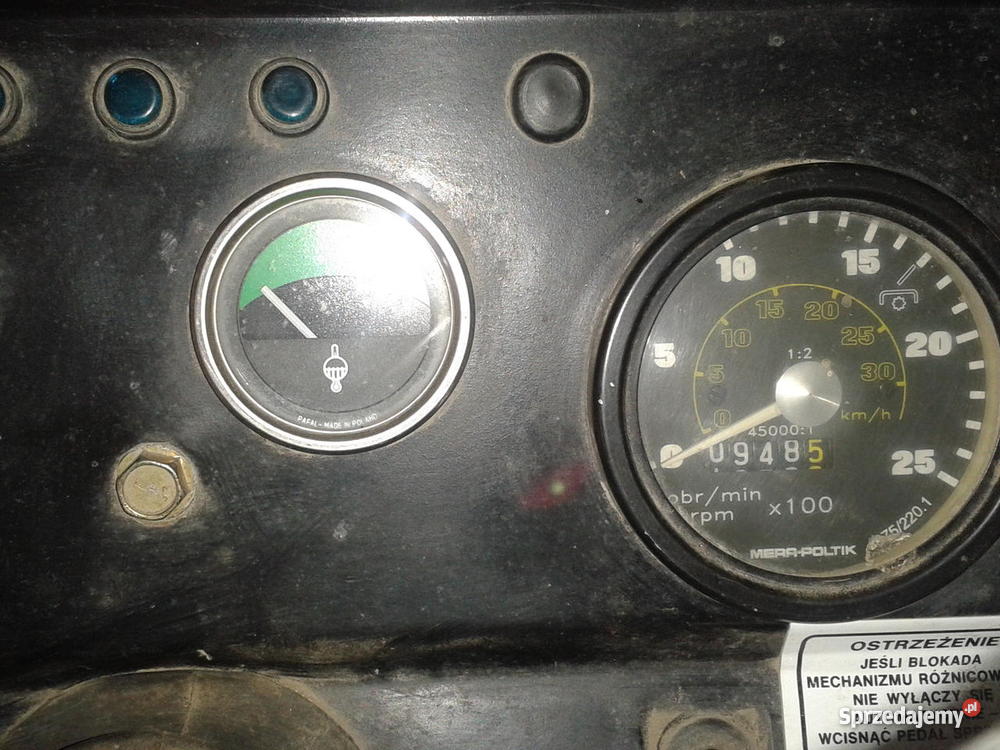 Ursus 4514 z przednim napędem i turem łódzkie Błogie Rządowe