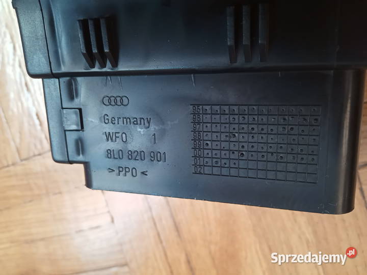 Seat Leon I Kratka nawiewu lewa Boczna 8L0820901 Dębica