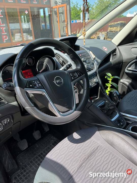 OPEL ZAFIRA 1 WŁAŚCICIEL DUŻE WYPOSAŻENIE Zafira Ujanowice