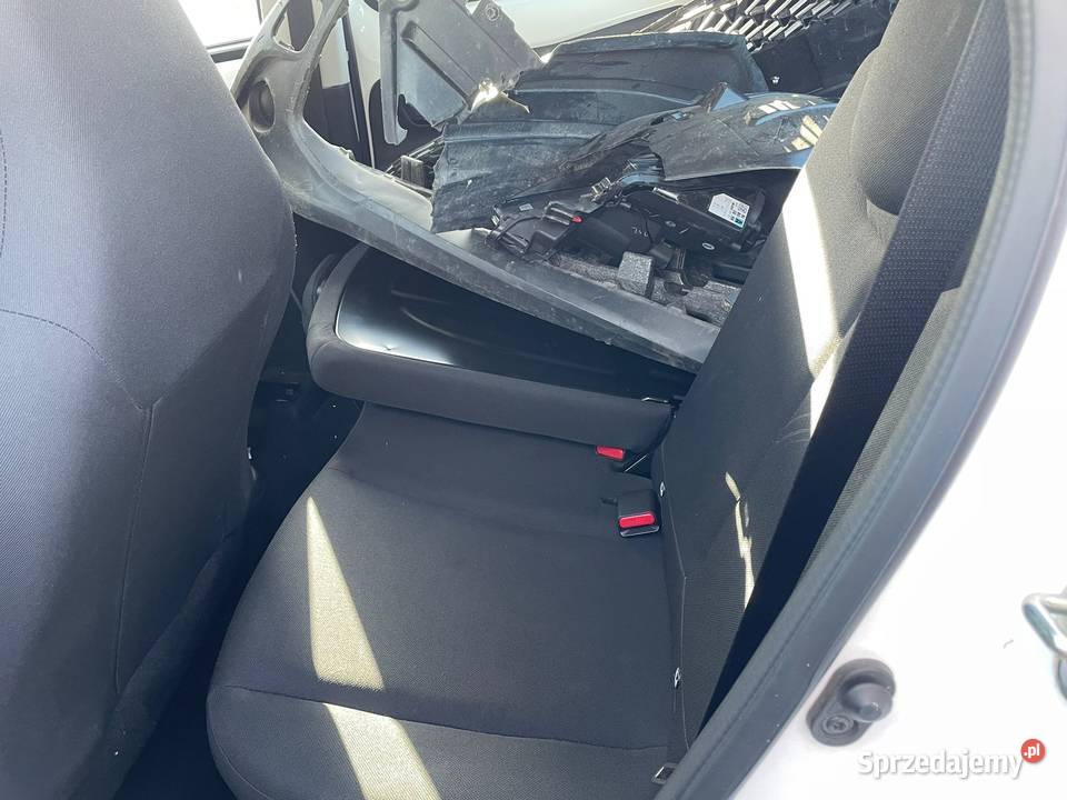 TOYOTA Aygo X 10 VVTi 72 GQ191 Łódź