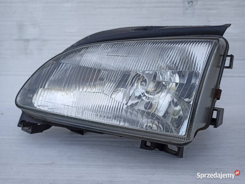 Seat Arosa lampa przednia lewa reflektor przód lampy przednie Sieradz