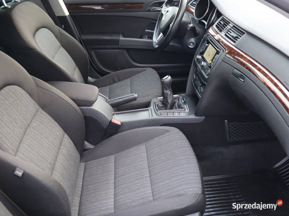 Skoda Superb 18 TSI wielofunkcyjna kierownica Katowice
