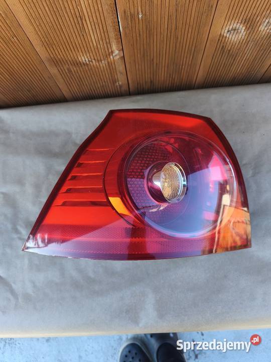 Lampa tył Volkswagen Golf V 5 tylna GTI