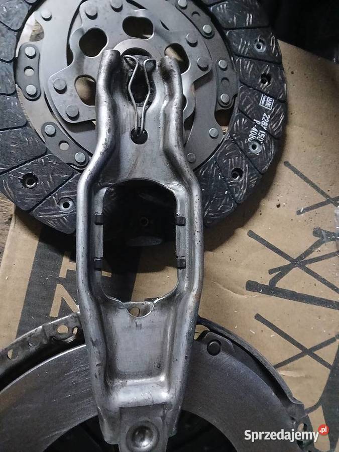 zestaw sprzęgło vw jetta golf 6 1620 tdi Sprzęgła i elementy Józefów sprzedam