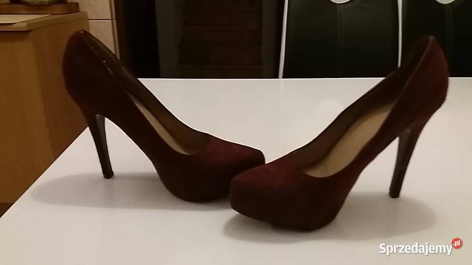 Śliczne czółenka bordowe na szpilce 38 inna podkarpackie Boguchwała
