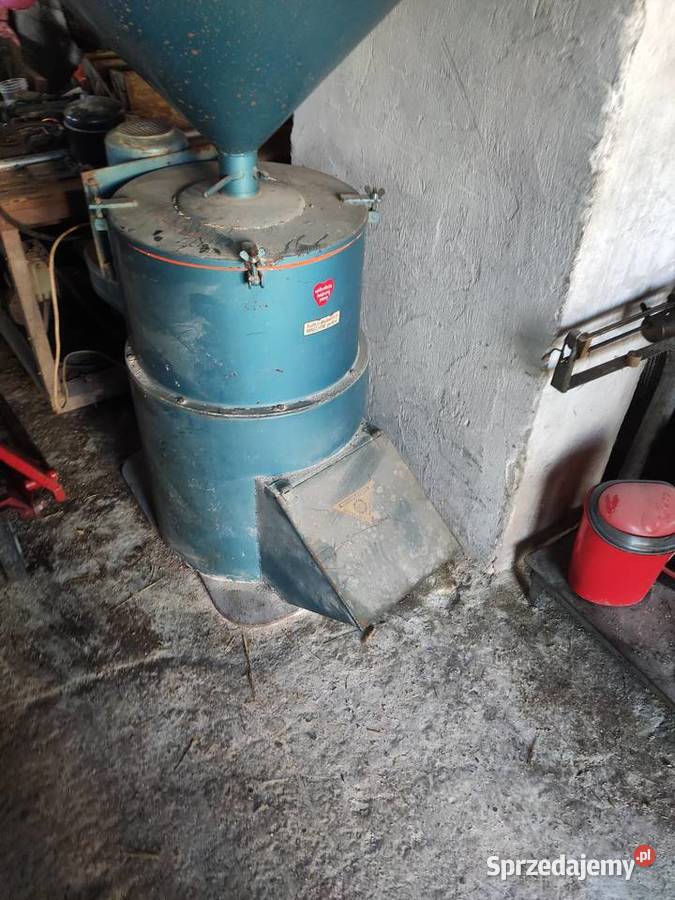 Srutownik bijakowy młynek do zboża chodowców Iłża