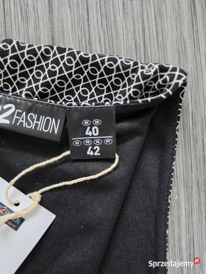 Sukienka z podszewką Rozmiar 42(XL) Nowogard sprzedam