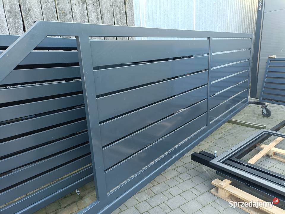 bramy przesuwne 400x150 Poniatowa