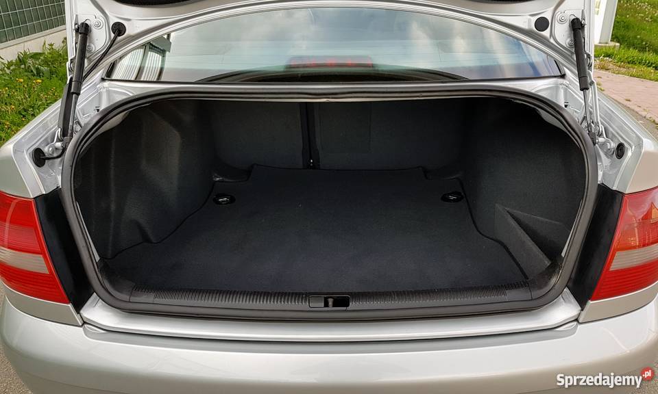 AUDI A4 B5 19 TDI 90 Lift Książka Serwisowa IGŁA podkarpackie Brzozów