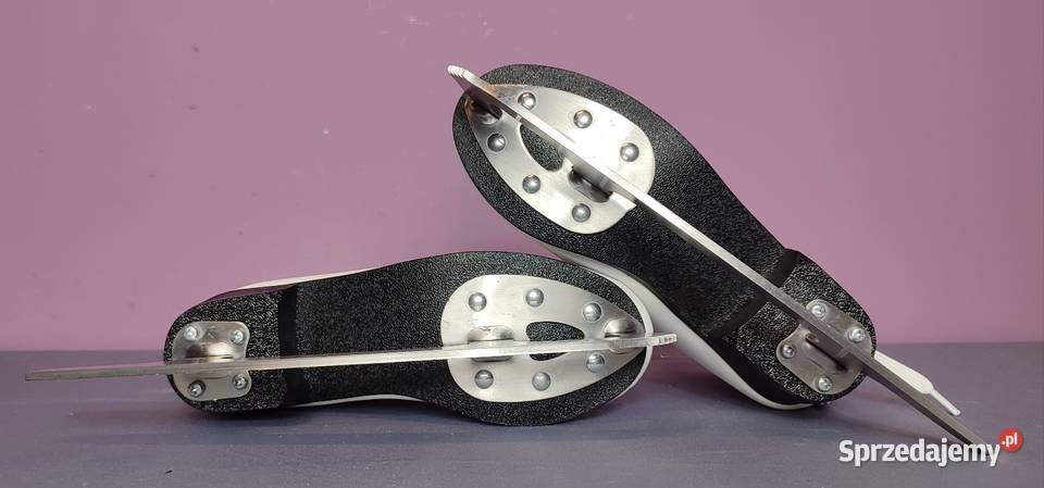 Łyżwy figurowe dzieci rozmiar 33 wkładka 211 44 Sport i Wypoczynek Jasień